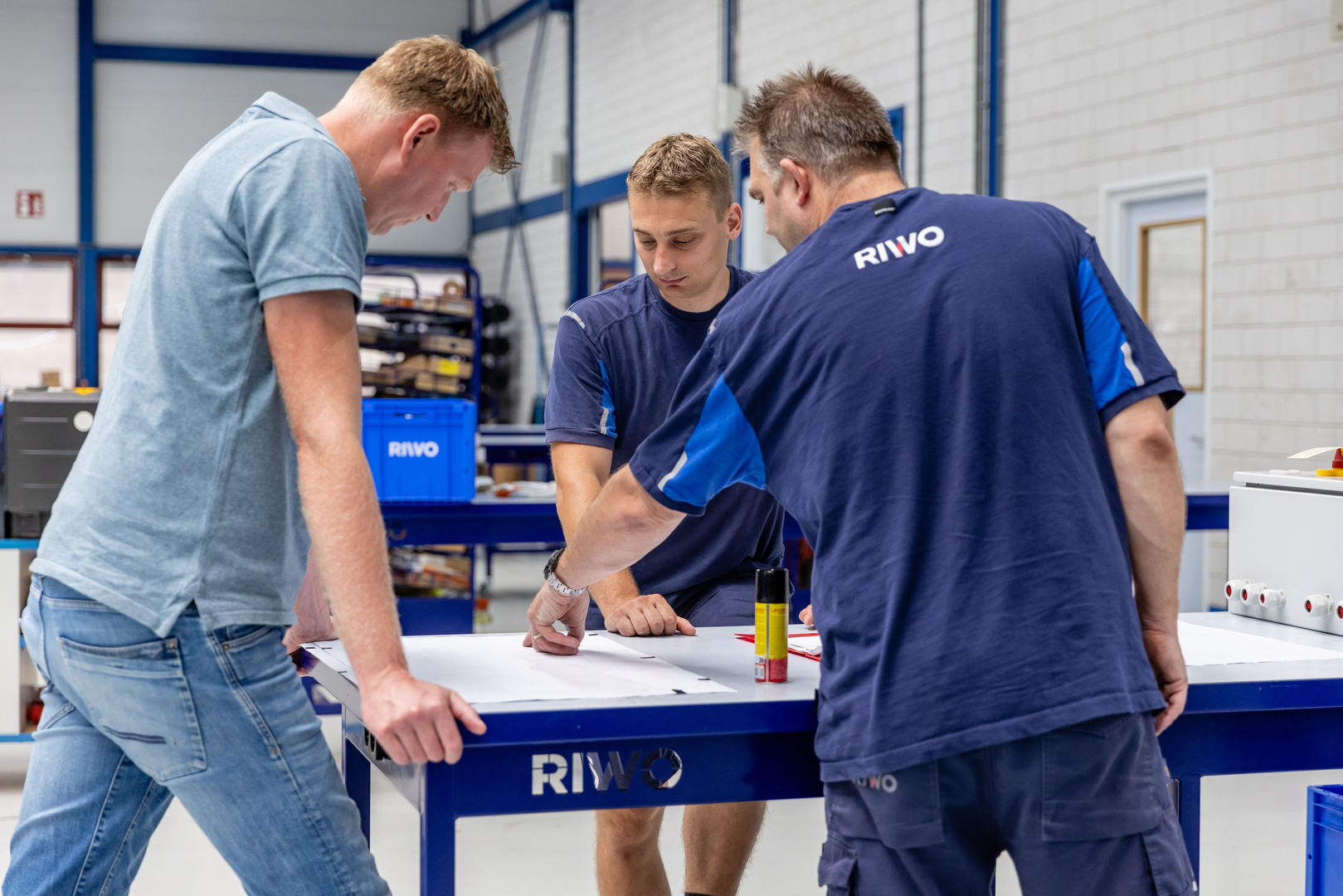 RIWO consultation hardware engineering with assembly